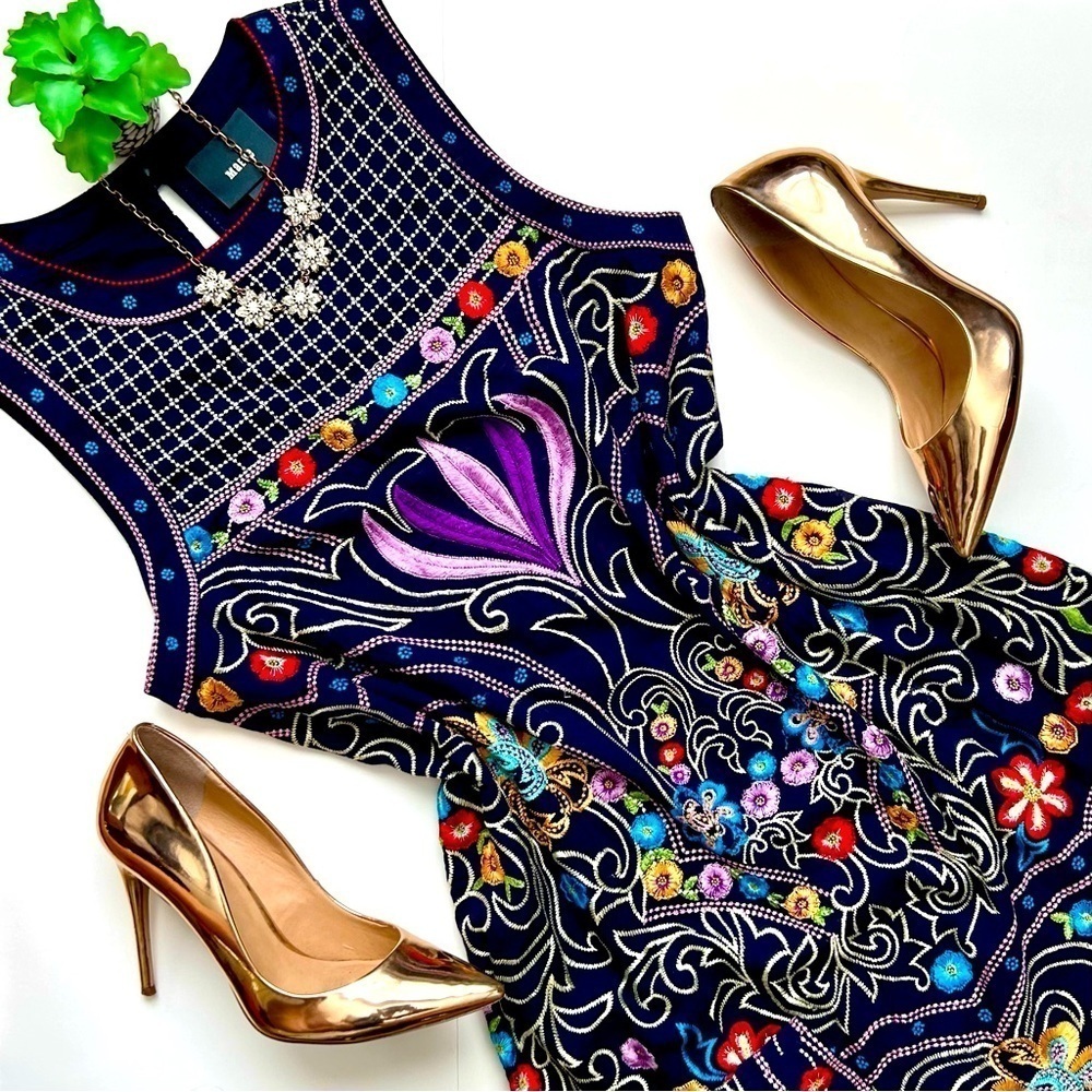 Anthropologie Maeve Kira Embroidered Tunic Navy Shift Mini Dress Size 10